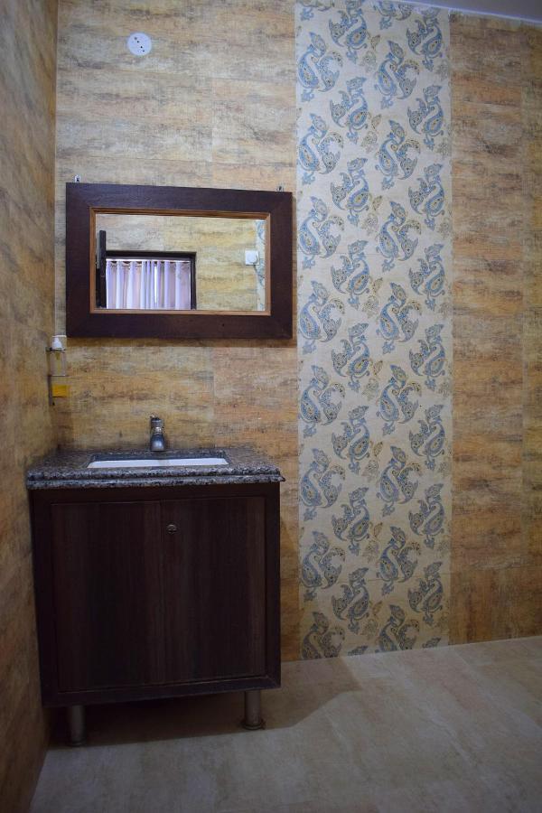 Hotel Grey Castle Haridwār Екстериор снимка