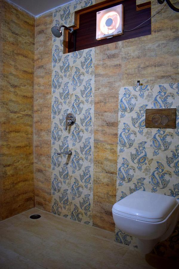 Hotel Grey Castle Haridwār Екстериор снимка