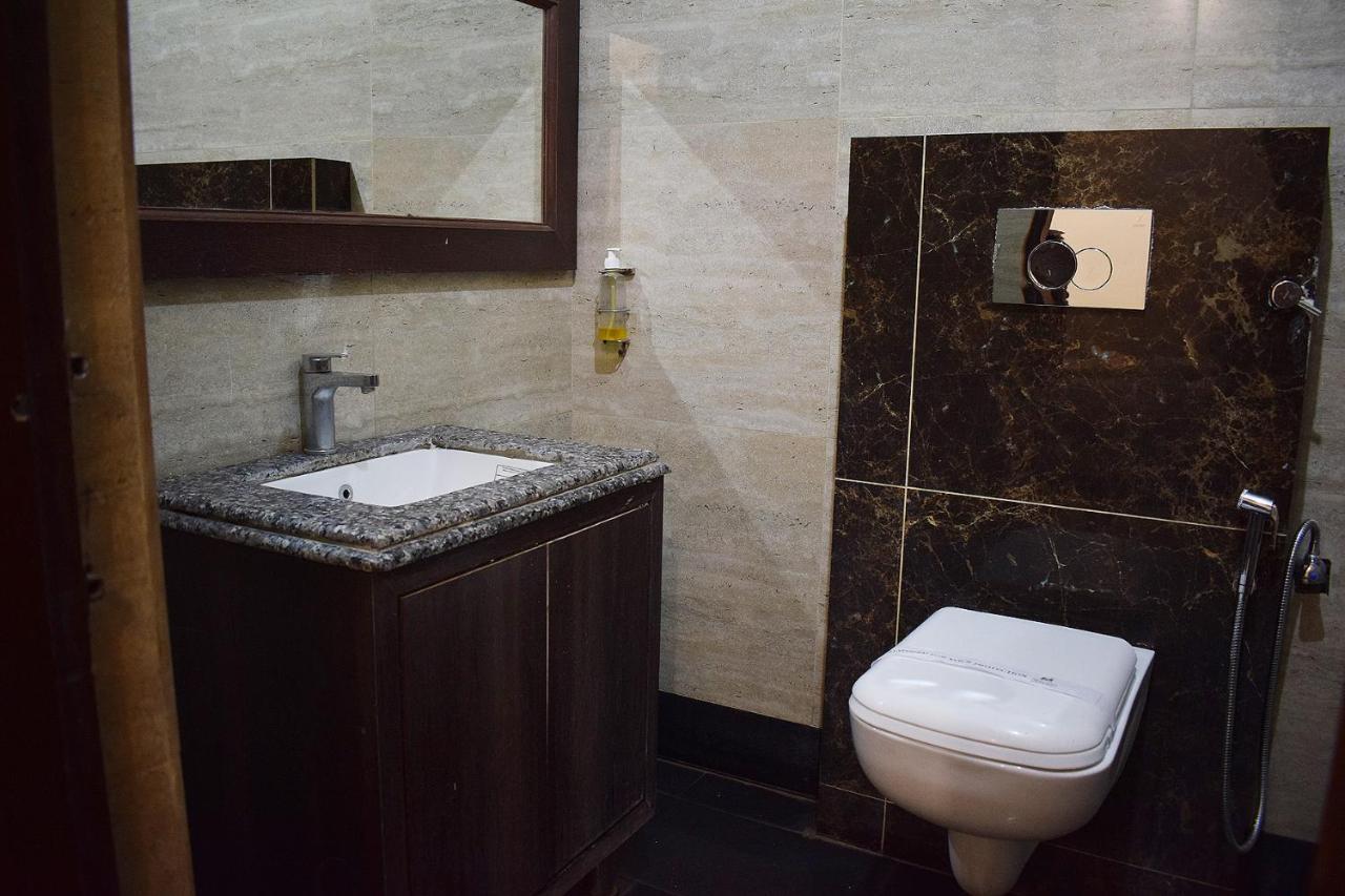Hotel Grey Castle Haridwār Екстериор снимка